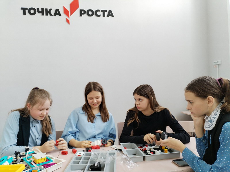 Робот-манипулятор в разработке.